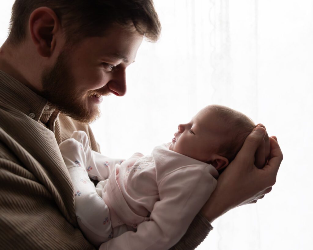 papa en baby newbornhoot Gentbrugge